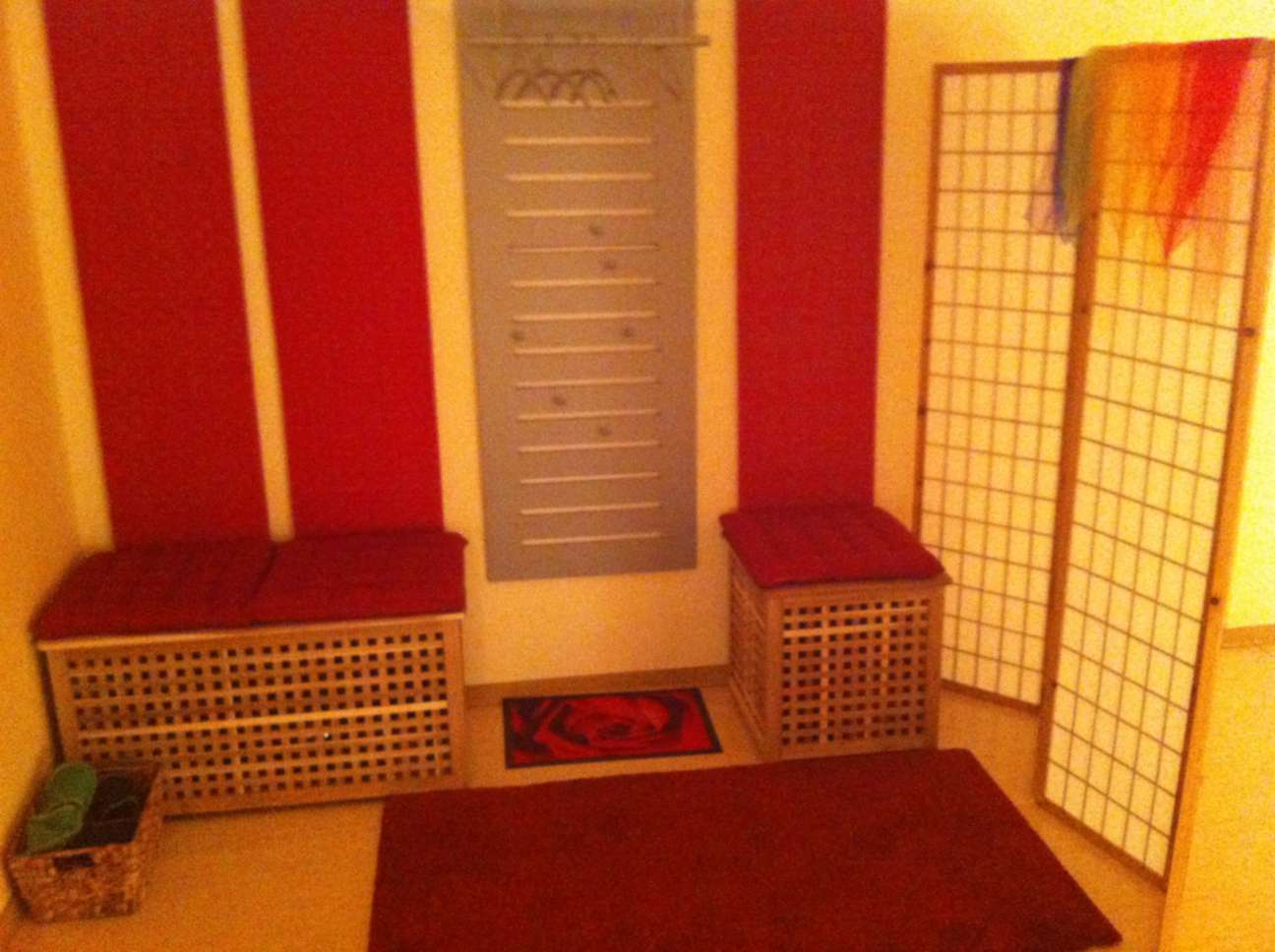 <br />
<b>Notice</b>:  Undefined variable: slide_alt in <b>/srv/amryta.de/html/wp-content/plugins/ultimate-responsive-image-slider/uris-layout.php</b> on line <b>264</b><br />